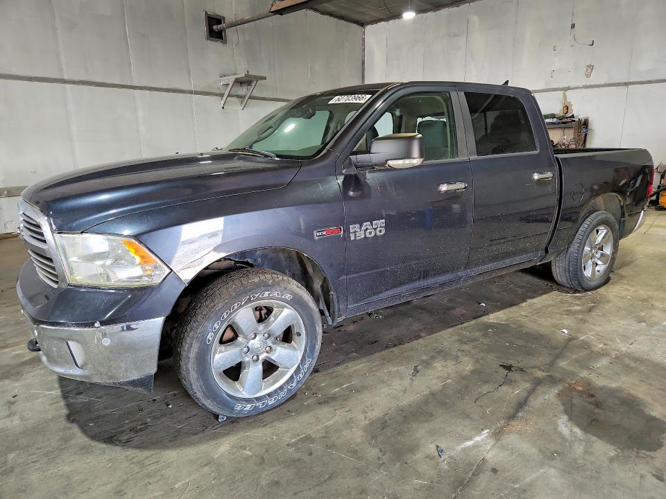 60703966 :رقم المزاد ، 1C6RR7LM1GS112347 vin ، 2016 Ram 1500 مزاد بيع