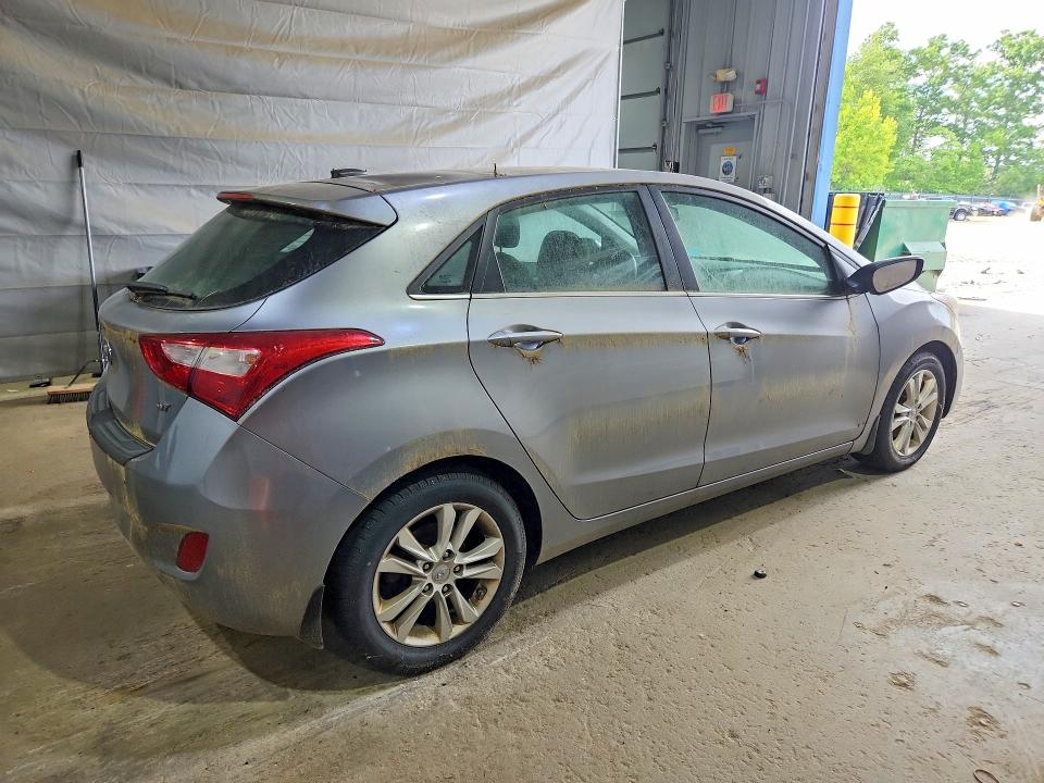 2014 Hyundai Elantra Gt მანქანა იყიდება აუქციონზე, vin: KMHD35LH1EU170869, აუქციონის ნომერი: 60320766