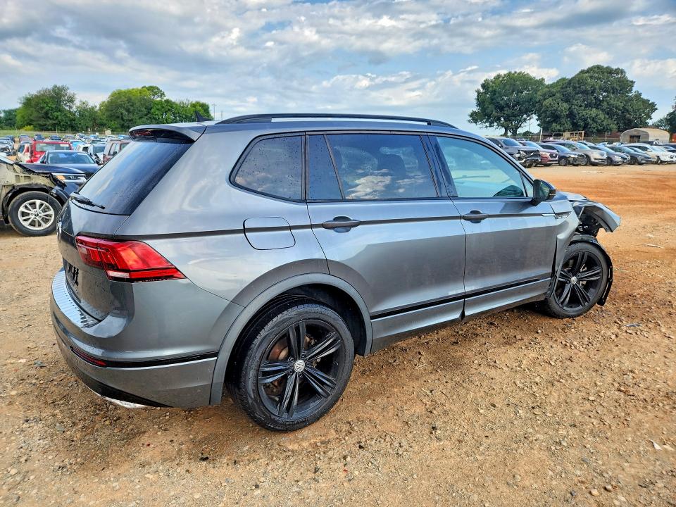 2019 Volkswagen Tiguan მანქანა იყიდება აუქციონზე, vin: 3VV3B7AX7KM077980, აუქციონის ნომერი: 61956026