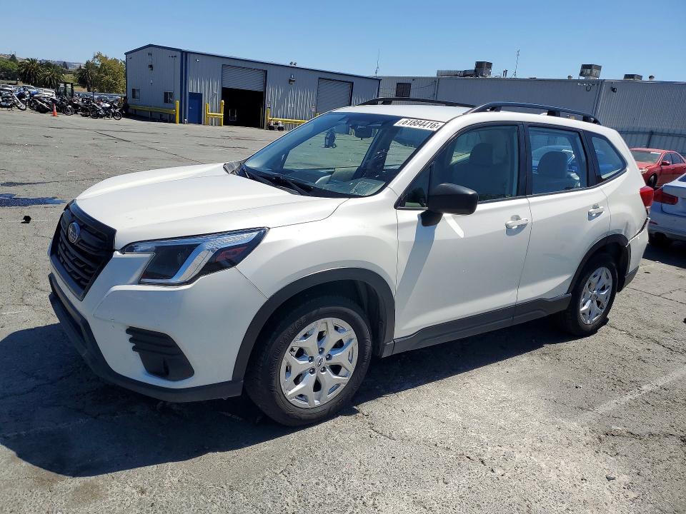 Продаж на аукціоні авто 2022 Subaru Forester, vin: JF2SKACC7NH430777, номер лоту: 61884416