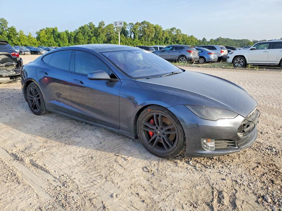 Aukcja sprzedaży 2016 Tesla Model S, vin: 5YJSA1E46GF136510, numer aukcji: 61008906