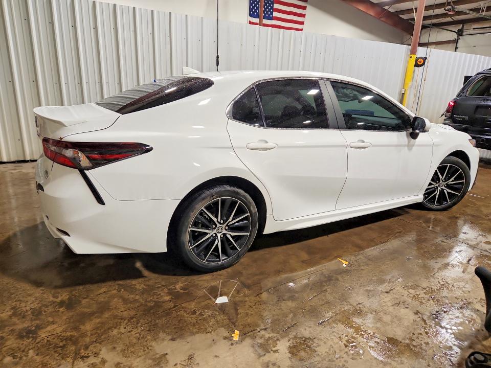 2023 Toyota Camry Hybrid მანქანა იყიდება აუქციონზე, vin: 4T1G31AK2PU616602, აუქციონის ნომერი: 60368516