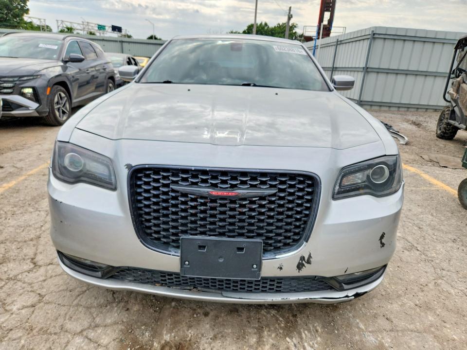 2021 Chrysler 300 მანქანა იყიდება აუქციონზე, vin: 2C3CCABG9MH567205, აუქციონის ნომერი: 60238816