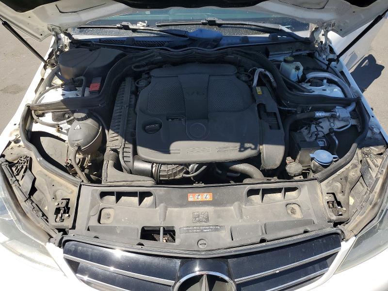 59648116 :رقم المزاد ، WDDGJ5HB8EG274940 vin ، 2014 Mercedes-benz C مزاد بيع