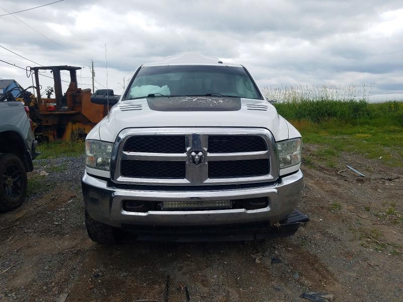 60370246 :رقم المزاد ، 3C6UR5JL6EG201926 vin ، 2014 Ram 2500 مزاد بيع