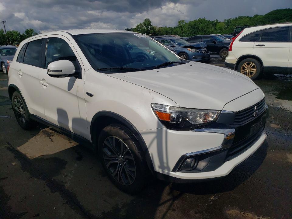 Продажа на аукционе авто 2017 Mitsubishi Outlander Sport, vin: JA4AR3AW1HZ017308, номер лота: 63030386
