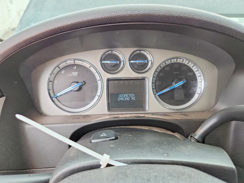 61435196 :رقم المزاد ، 1GYUKCEF0AR229330 vin ، 2010 Cadillac Escalade مزاد بيع
