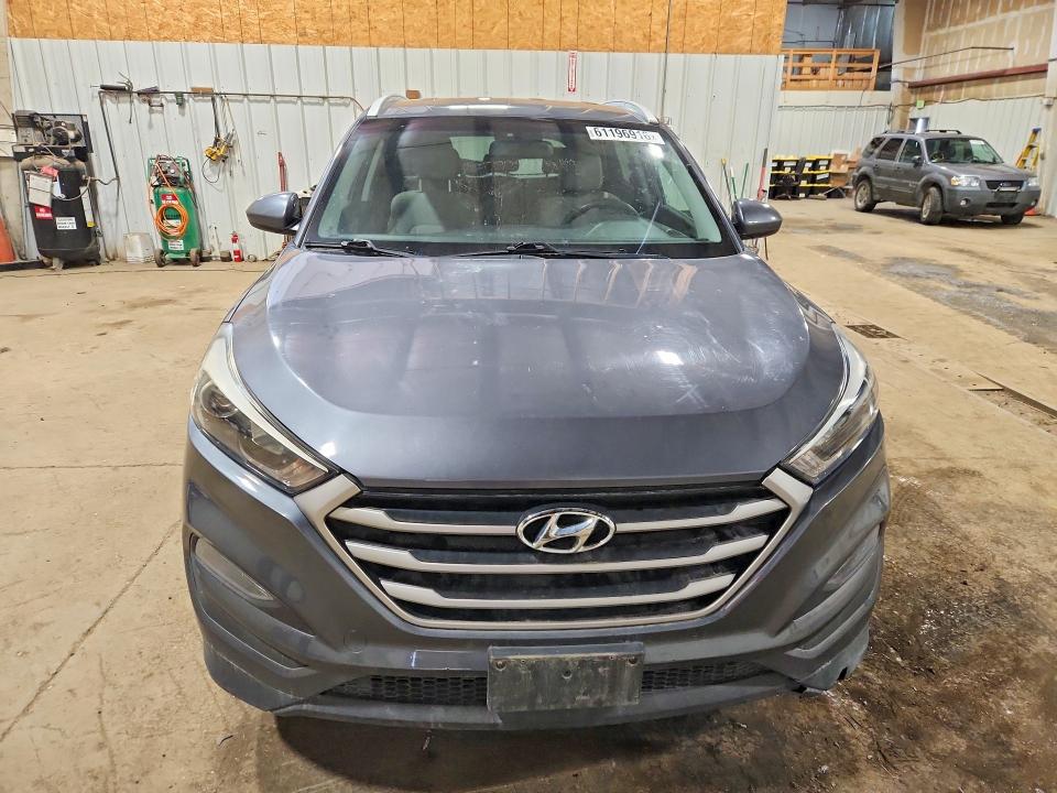 Продаж на аукціоні авто 2018 Hyundai Tucson, vin: KM8J33A48JU597421, номер лоту: 61196916
