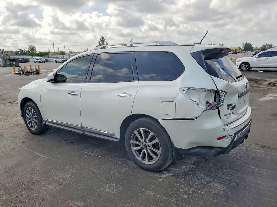 Продажа на аукционе авто 2016 Nissan Pathfinder, vin: 5N1AR2MM2GC637656, номер лота: 62480156
