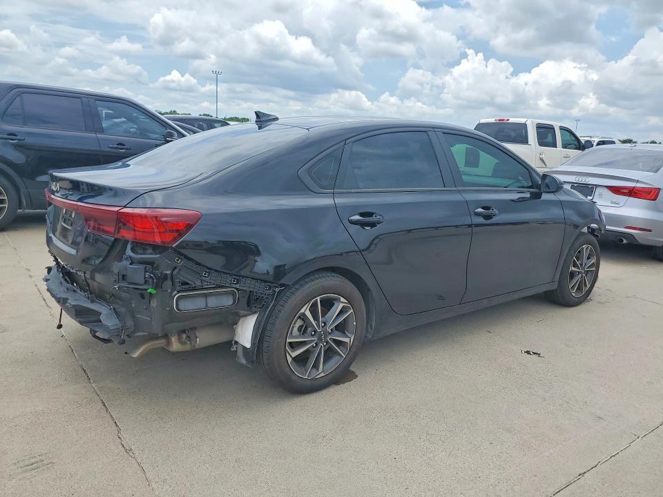2024 Kia Forte მანქანა იყიდება აუქციონზე, vin: 3KPF24AD6RE795279, აუქციონის ნომერი: 60037096