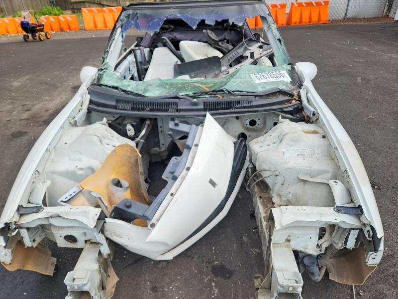 62678556 :رقم المزاد ، 2G1FP32GXW2149484 vin ، 1998 Chevrolet Camaro مزاد بيع