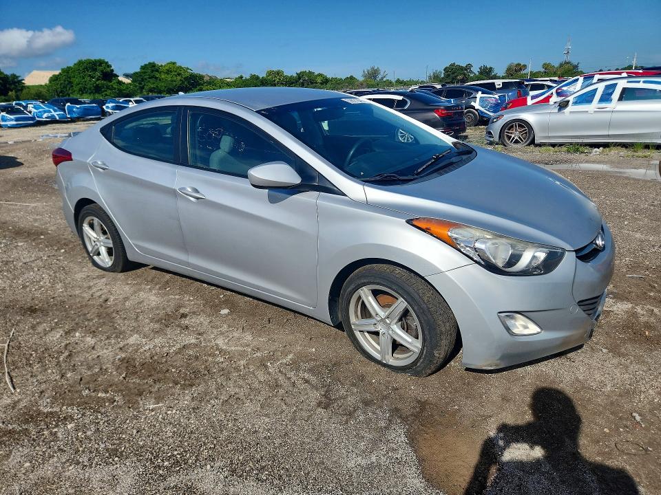 2013 Hyundai Elantra მანქანა იყიდება აუქციონზე, vin: 5NPDH4AE5DH442955, აუქციონის ნომერი: 59821826
