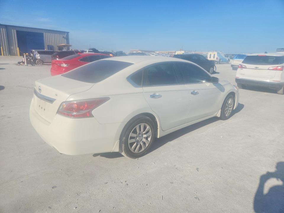 59145826 :رقم المزاد ، 1N4AL3AP9FC272617 vin ، 2015 Nissan Altima مزاد بيع