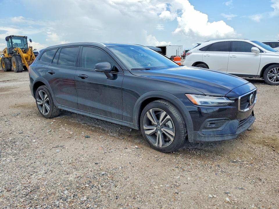 Продаж на аукціоні авто 2026 Volvo V60 Cross Country, vin: YV4L12WK9T2171785, номер лоту: 59608586