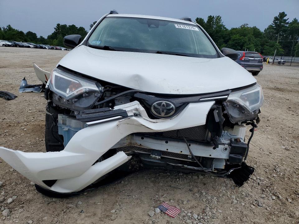 62161376 :رقم المزاد ، JTMBFREV4HJ135178 vin ، 2017 Toyota Rav4 مزاد بيع