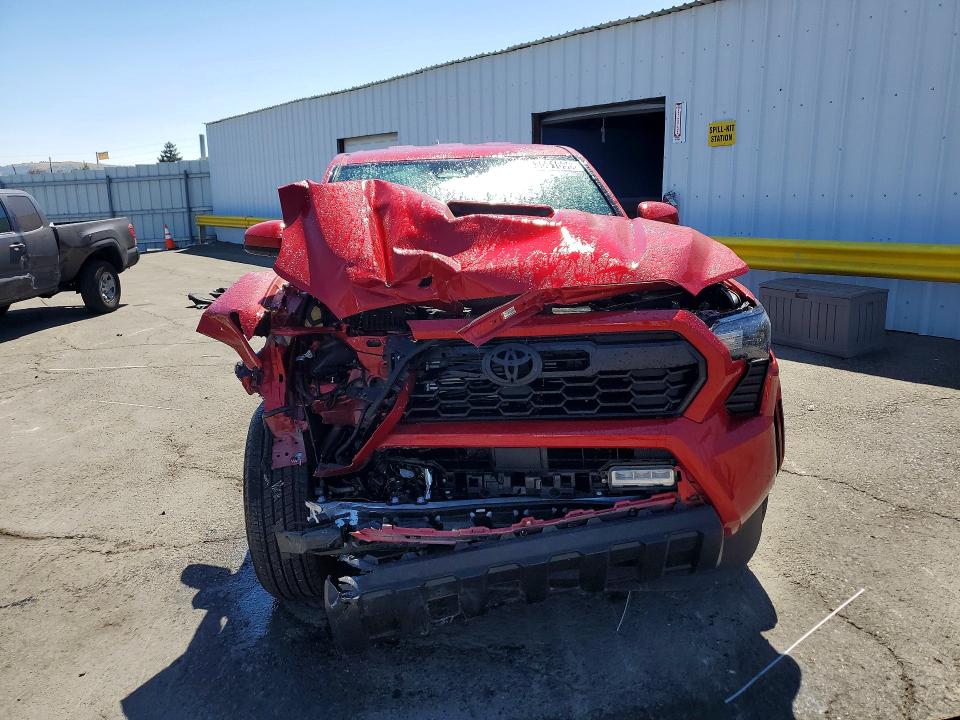 2025 Toyota Tacoma მანქანა იყიდება აუქციონზე, vin: 3TYLB5JN3ST098900, აუქციონის ნომერი: 63561696
