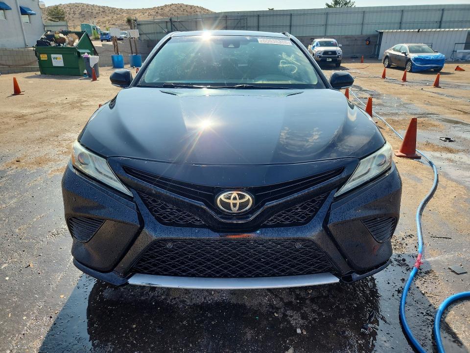 Продажа на аукционе авто 2018 Toyota Camry, vin: 4T1B61HK7JU013563, номер лота: 60638386