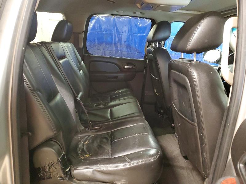 Продажа на аукционе авто 2012 Chevrolet Suburban, vin: 1GNSKJE77CR135823, номер лота: 62852906