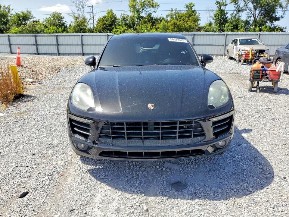 60588686 :رقم المزاد ، WP1AB2A54FLB43530 vin ، 2015 Porsche Macan مزاد بيع