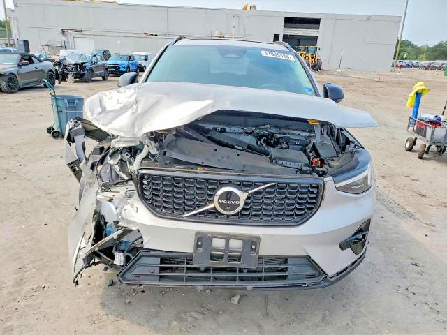 Aukcja sprzedaży 2023 Volvo Xc40, vin: YV4L12UX6P2062494, numer aukcji: 61089586