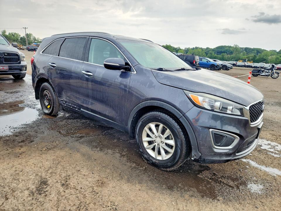 2016 Kia Sorento მანქანა იყიდება აუქციონზე, vin: 5XYPG4A34GG166035, აუქციონის ნომერი: 61876086