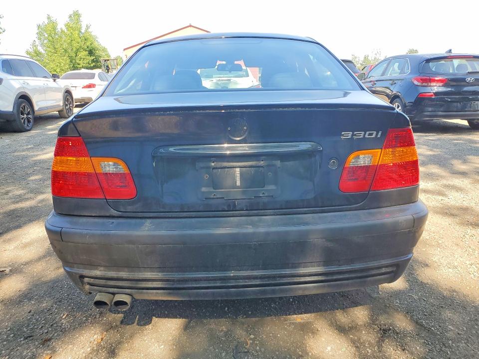 60129286 :رقم المزاد ، WBAEV53452KM01406 vin ، 2002 Bmw 330 مزاد بيع