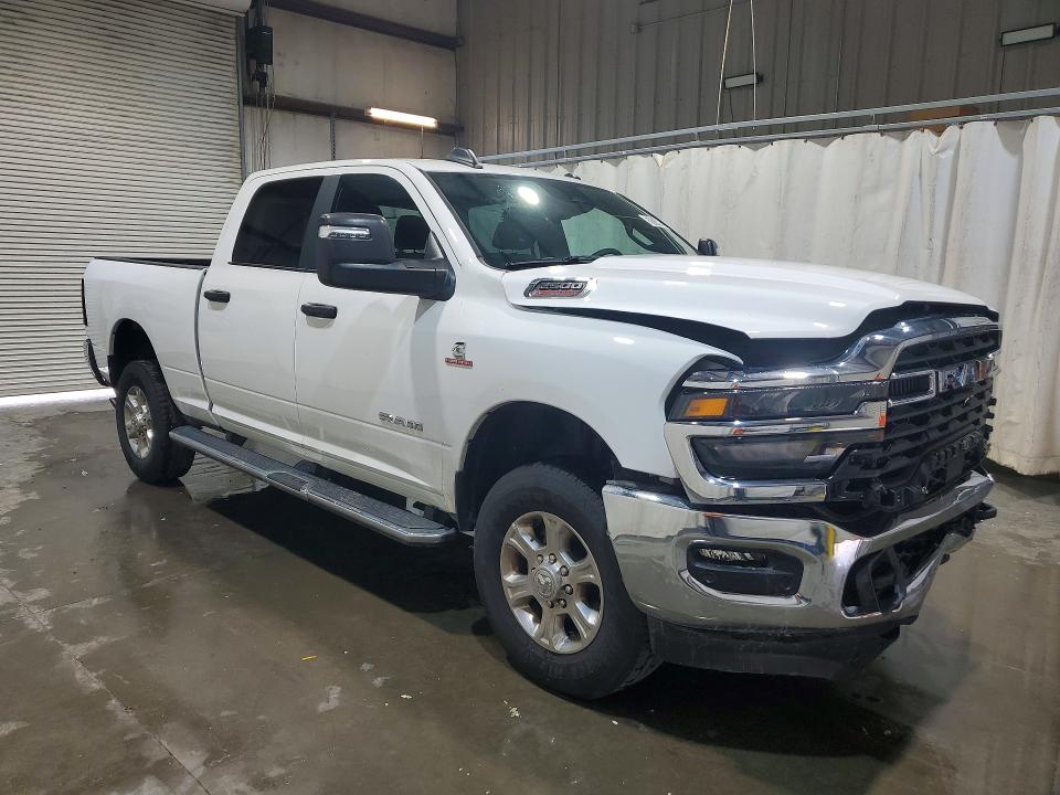 59734046 :رقم المزاد ، 3C6UR5DL8TG259321 vin ، 2026 Ram 2500 مزاد بيع