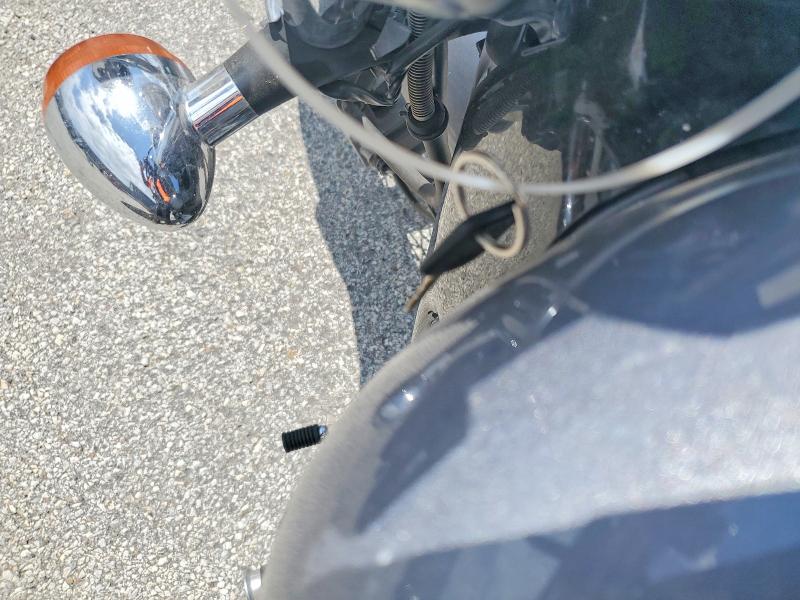 61773776 :رقم المزاد ، JH2PC21334M505028 vin ، 2004 Honda Vt600 مزاد بيع