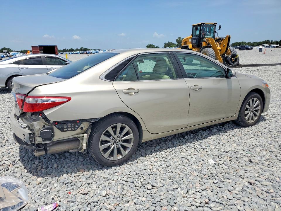 2017 Toyota Camry მანქანა იყიდება აუქციონზე, vin: 4T1BF1FK0HU763304, აუქციონის ნომერი: 61164806