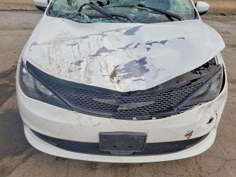 2022 Chrysler Voyager მანქანა იყიდება აუქციონზე, vin: 2C4RC1CG7NR159026, აუქციონის ნომერი: 61523916