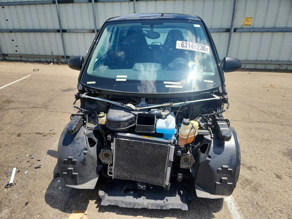 63149236 :رقم المزاد ، WMEEJ31X59K216963 vin ، 2009 Smart Fortwo مزاد بيع