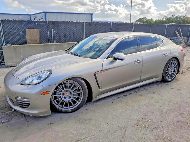 61602396 :رقم المزاد ، WP0AD2A78CL045531 vin ، 2012 Porsche Panamera مزاد بيع