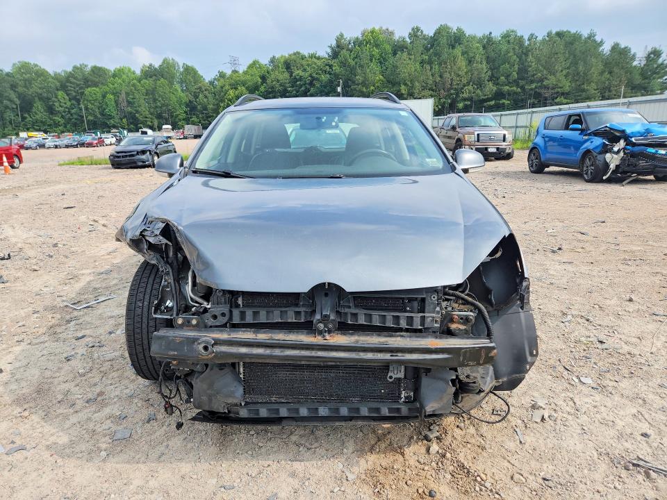 Продажа на аукционе авто 2013 Volkswagen Jetta, vin: 3VWPL7AJ8DM641032, номер лота: 61573696