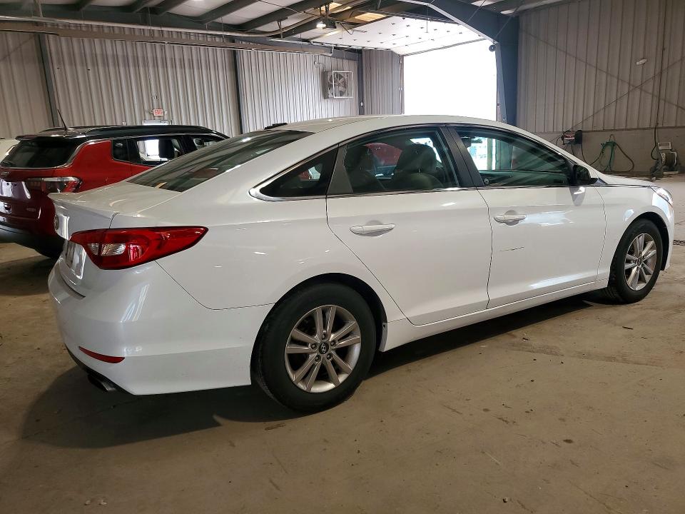 61761506 :رقم المزاد ، 5NPE24AF6GH381411 vin ، 2016 Hyundai Sonata مزاد بيع