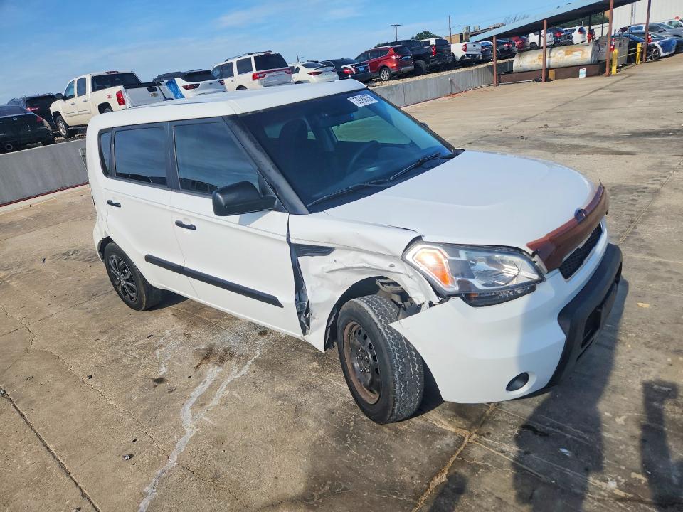 2011 Kia Soul მანქანა იყიდება აუქციონზე, vin: KNDJT2A11B7717239, აუქციონის ნომერი: 59789756