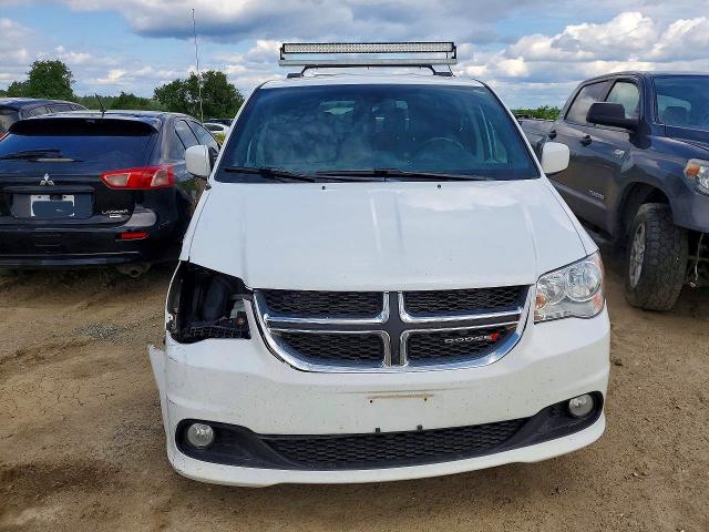 58728106 :رقم المزاد ، 2C4RDGBG4KR737211 vin ، 2019 Dodge Grand Caravan مزاد بيع
