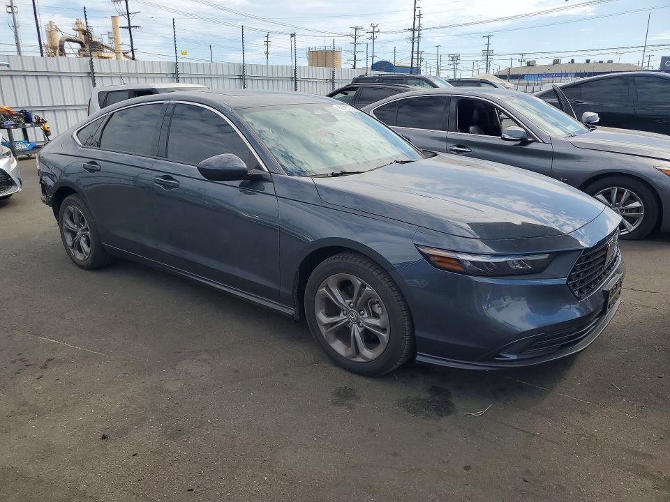 62067256 :رقم المزاد ، 1HGCY1F37RA033020 vin ، 2024 Honda Accord مزاد بيع