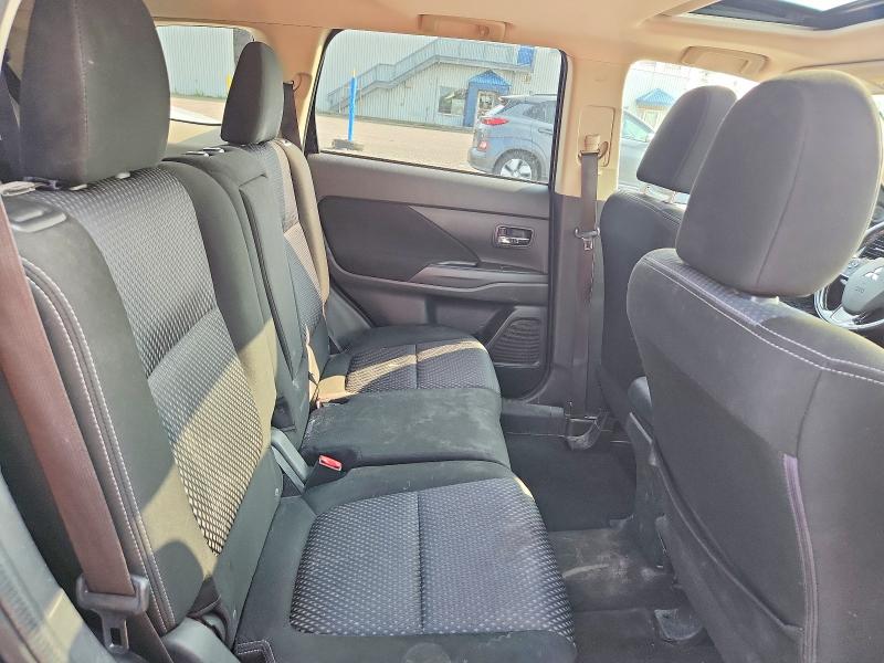 2016 Mitsubishi Outlander მანქანა იყიდება აუქციონზე, vin: JA4JZ3AX4GZ606845, აუქციონის ნომერი: 61854256
