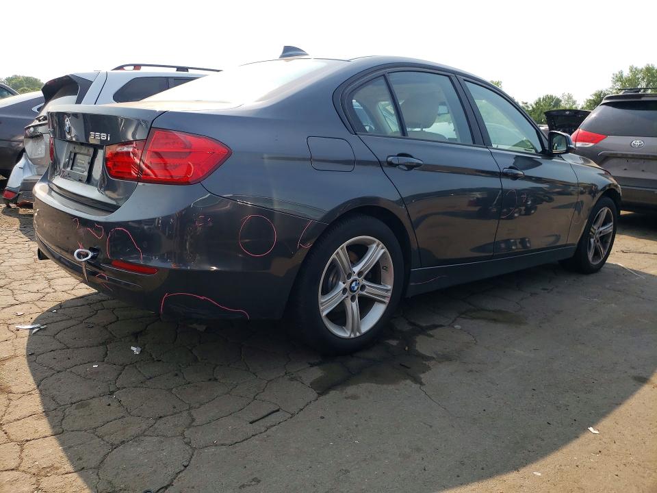 2015 Bmw 328 მანქანა იყიდება აუქციონზე, vin: WBA3B5G52FNS18164, აუქციონის ნომერი: 59861346