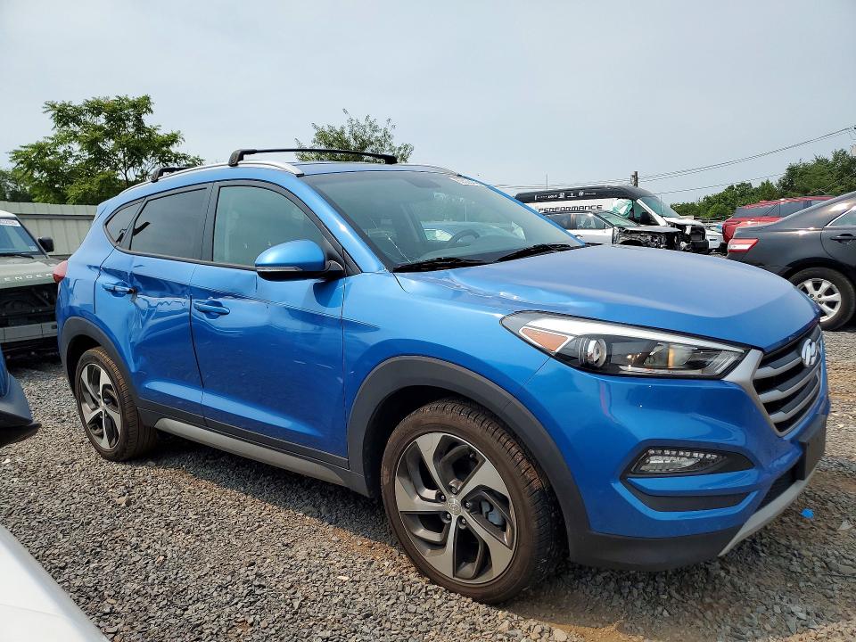2017 Hyundai Tucson მანქანა იყიდება აუქციონზე, vin: KM8J33A27HU352215, აუქციონის ნომერი: 60522446