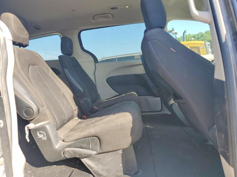59336646 :رقم المزاد ، 2C4RC1CG7NR105192 vin ، 2022 Chrysler Voyager مزاد بيع