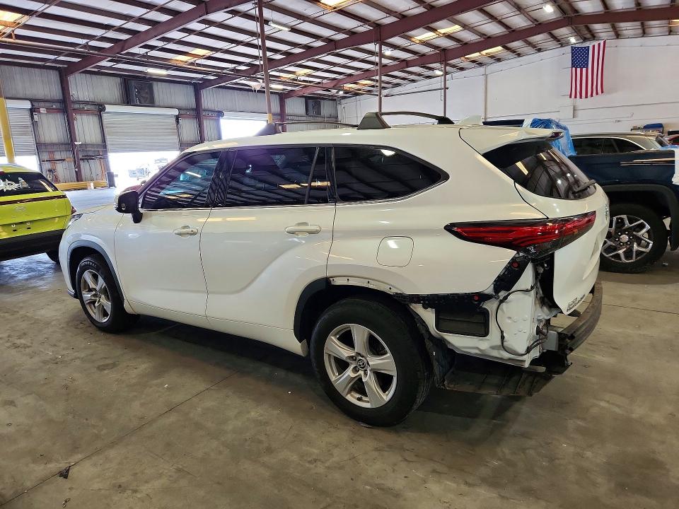 2021 Toyota Highlander მანქანა იყიდება აუქციონზე, vin: 5TDCZRAH3MS043018, აუქციონის ნომერი: 59970846