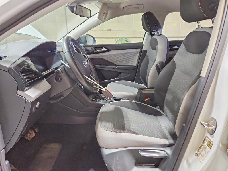 60034766 :رقم المزاد ، 3VVMX7B29NM087620 vin ، 2022 Volkswagen Taos مزاد بيع