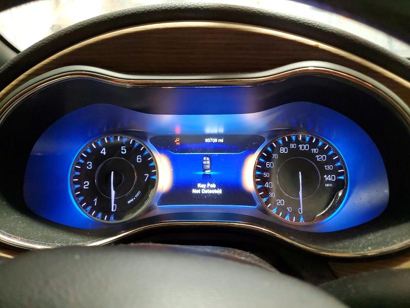 Продаж на аукціоні авто 2015 Chrysler 200, vin: 1C3CCCEG4FN727573, номер лоту: 61863606