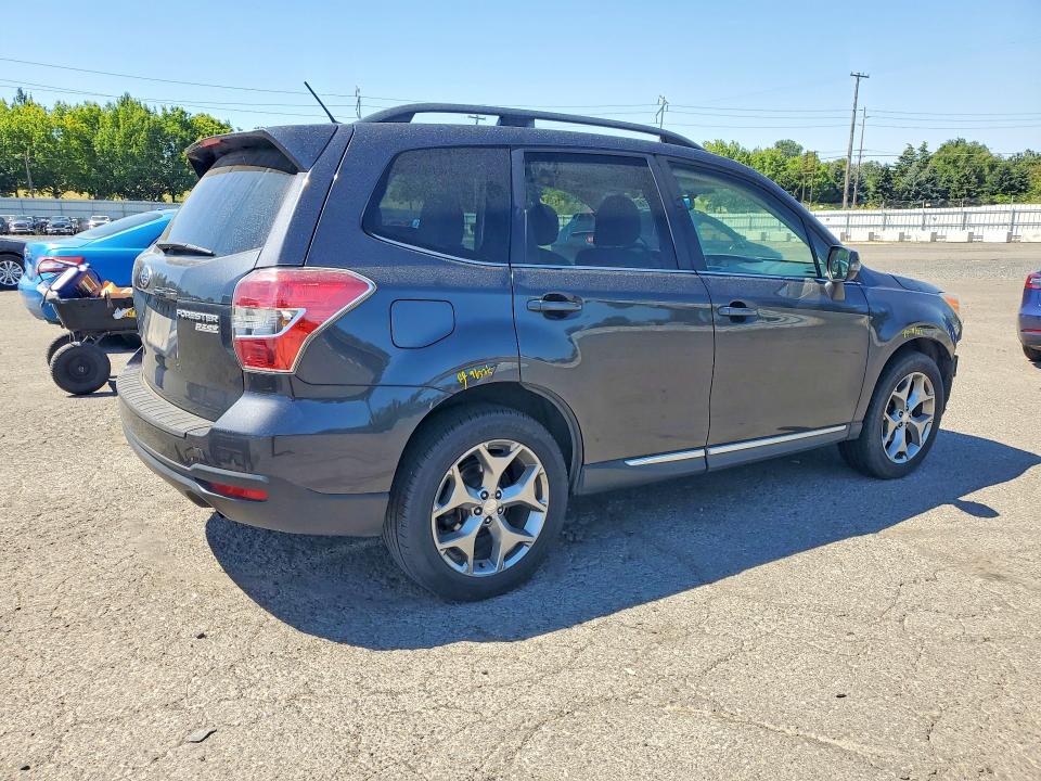 60651826 :رقم المزاد ، JF2SJAUC4FH553889 vin ، 2015 Subaru Forester مزاد بيع