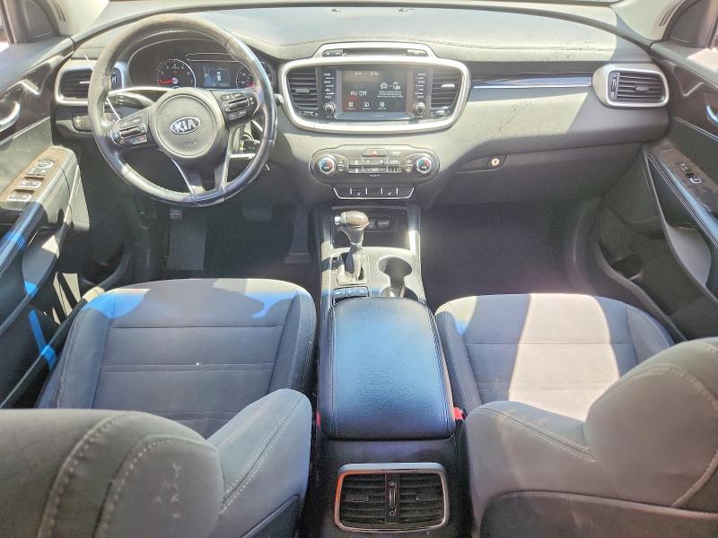 60510156 :رقم المزاد ، 5XYPGDA30JG413154 vin ، 2018 Kia Sorento مزاد بيع