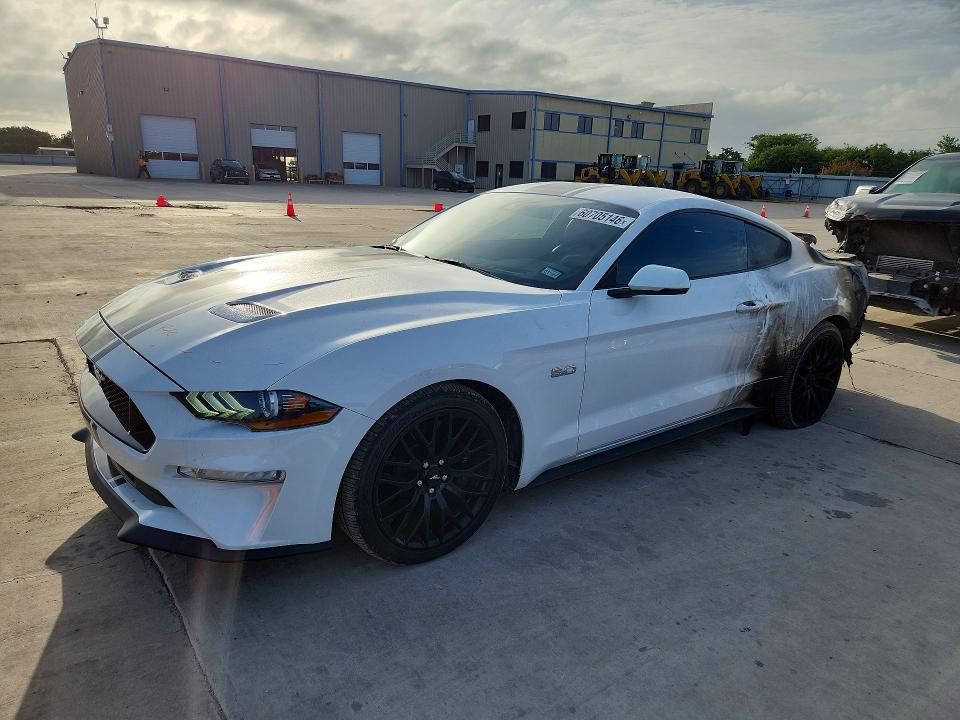 Auction sale of the 2019 Ford Mustang, vin: 1FA6P8CF5K5175425, lot number: 60705146