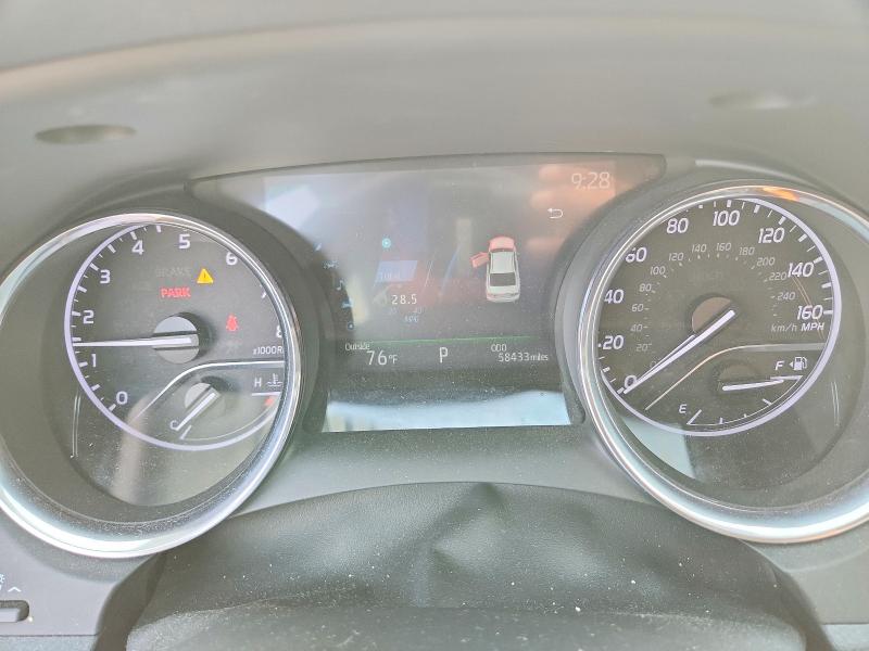 2020 Toyota Camry მანქანა იყიდება აუქციონზე, vin: 4T1F11AK8LU883304, აუქციონის ნომერი: 62781416