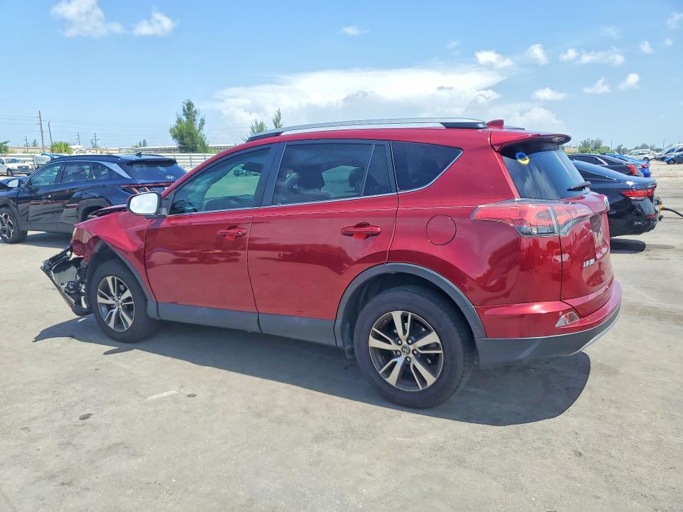 60308776 :رقم المزاد ، 2T3WFREV0JW465621 vin ، 2018 Toyota Rav4 مزاد بيع