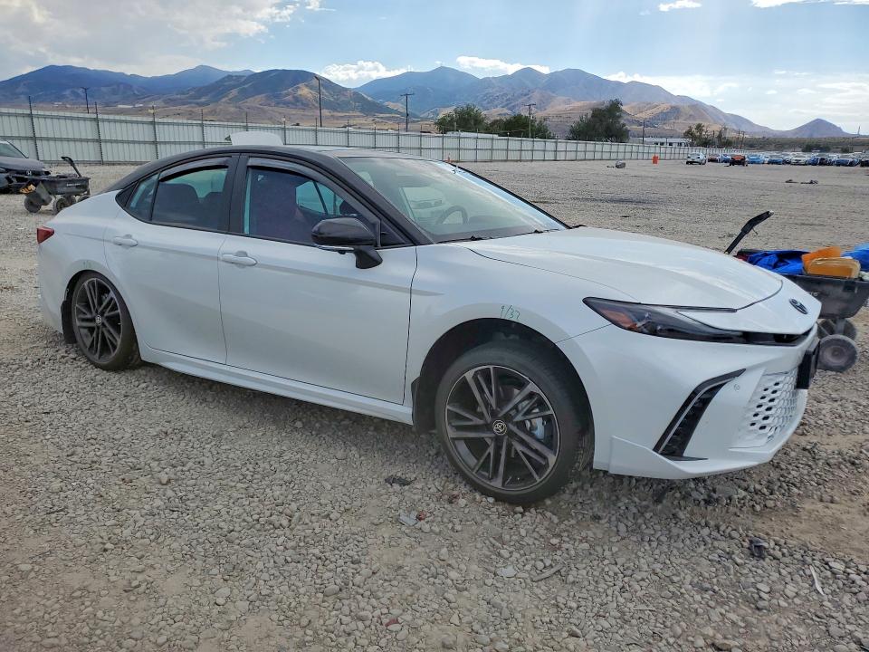 Продажа на аукционе авто 2026 Toyota Camry, vin: 4T1DBADK7TU057771, номер лота: 61901086